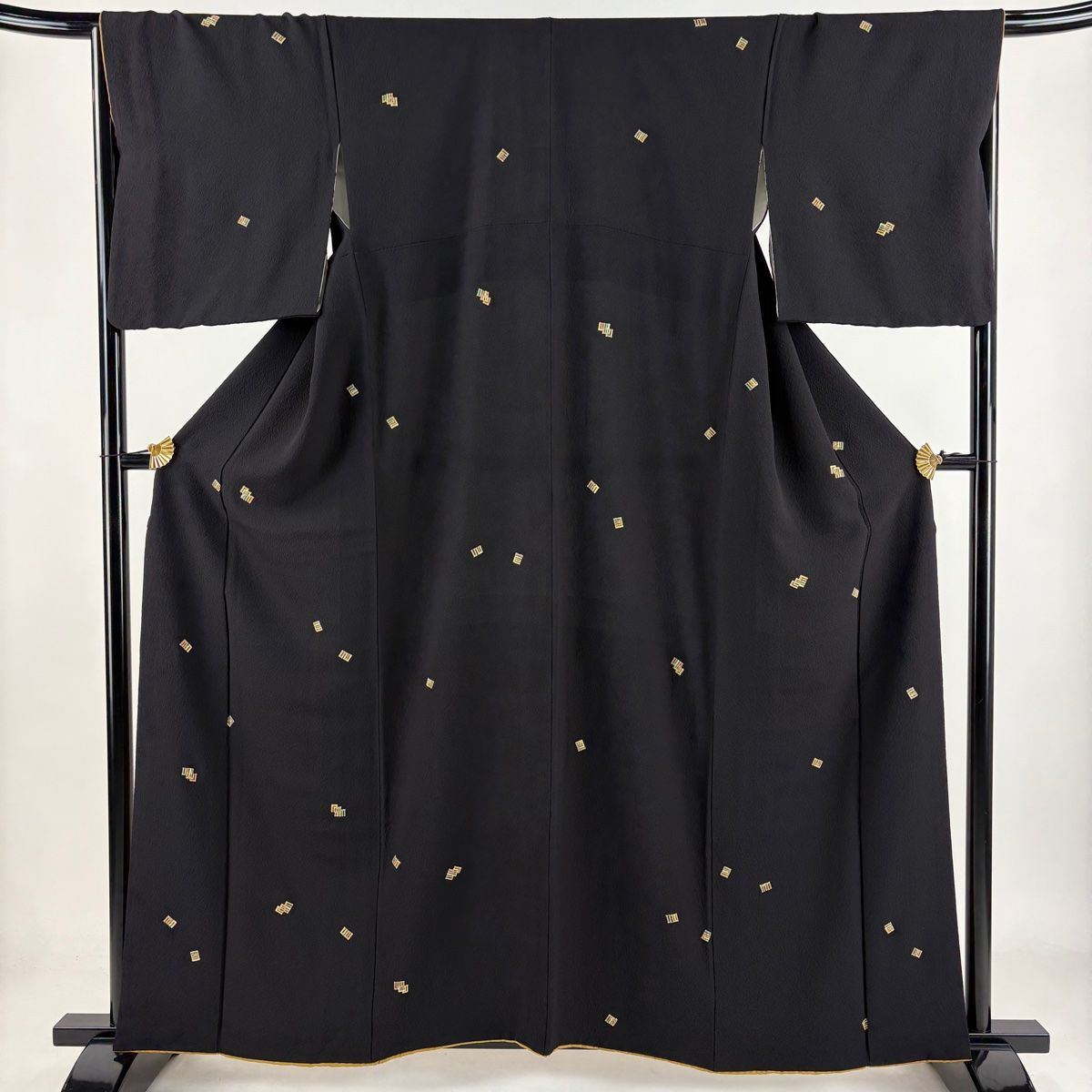 小紋 身丈160.5cm 裄丈67.5cm L 袷 源氏香 刺繍 墨色 正絹 秀品