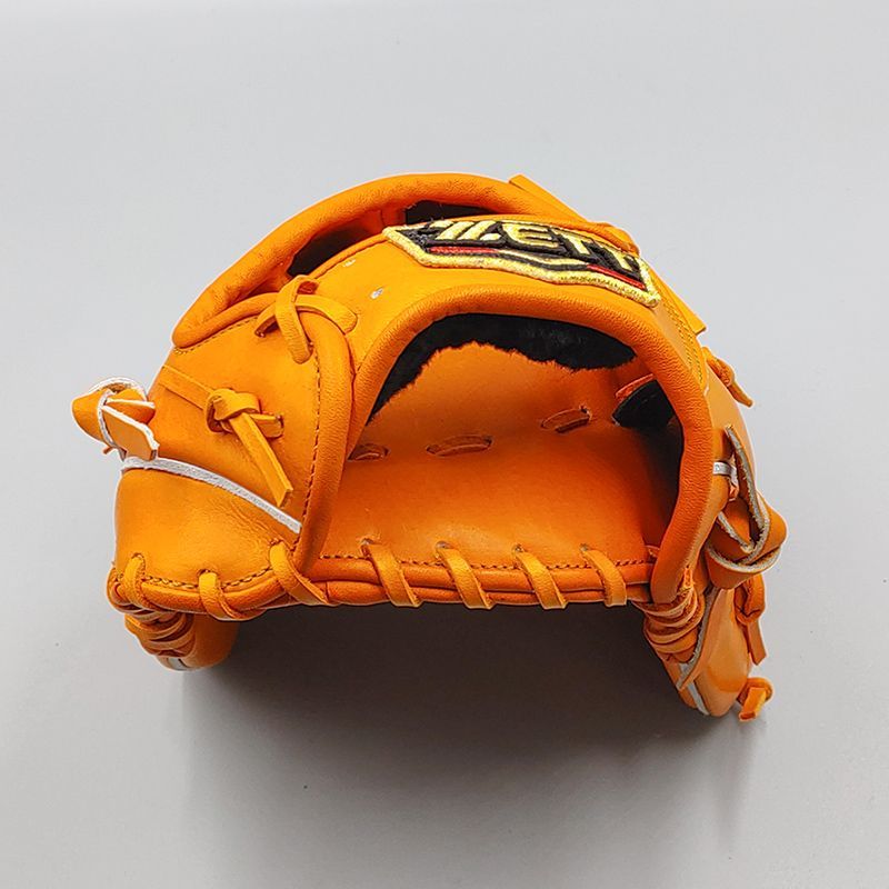 新品 (高校野球対応)】 ゼット 硬式グローブ / 内野手用 無料