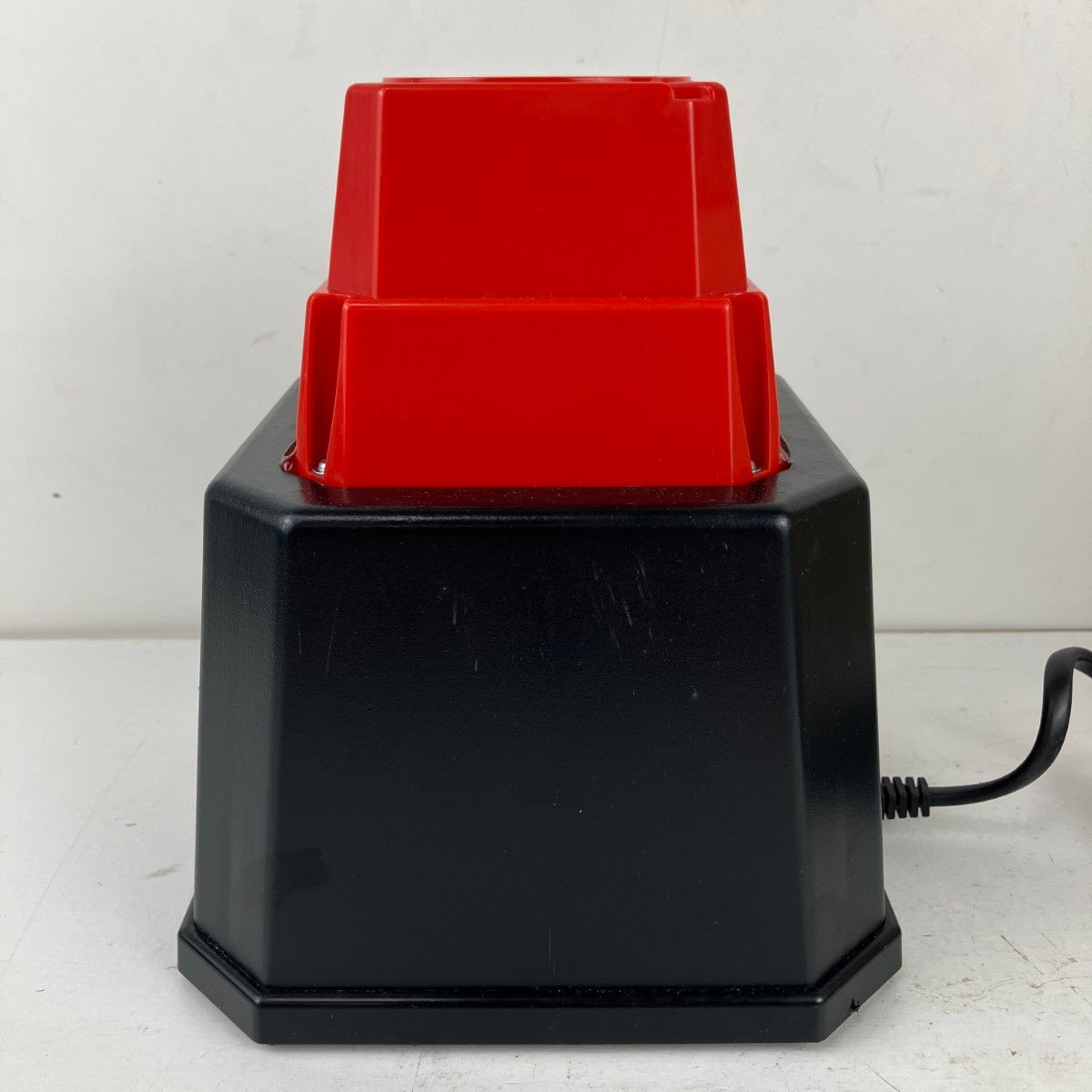 ブラック×レッド