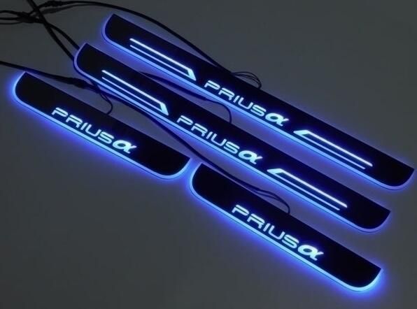 トヨタ Toyota プリウス α スカッフプレート PRIUS LED 青　ブルー 光る 流れる イルミネーション 連動 鏡面 シーケンシャル 4ピース