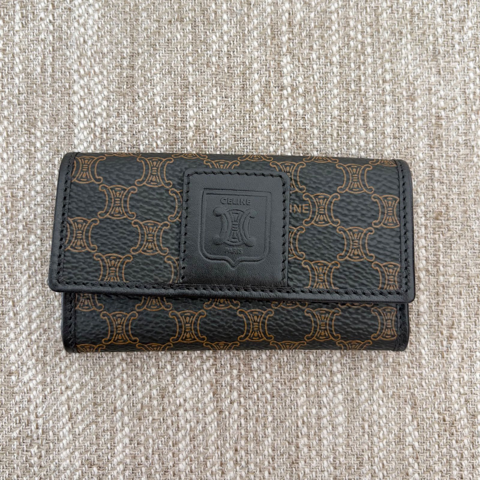 極美品】【箱付き】 セリーヌ 6連キーケース ブラック系