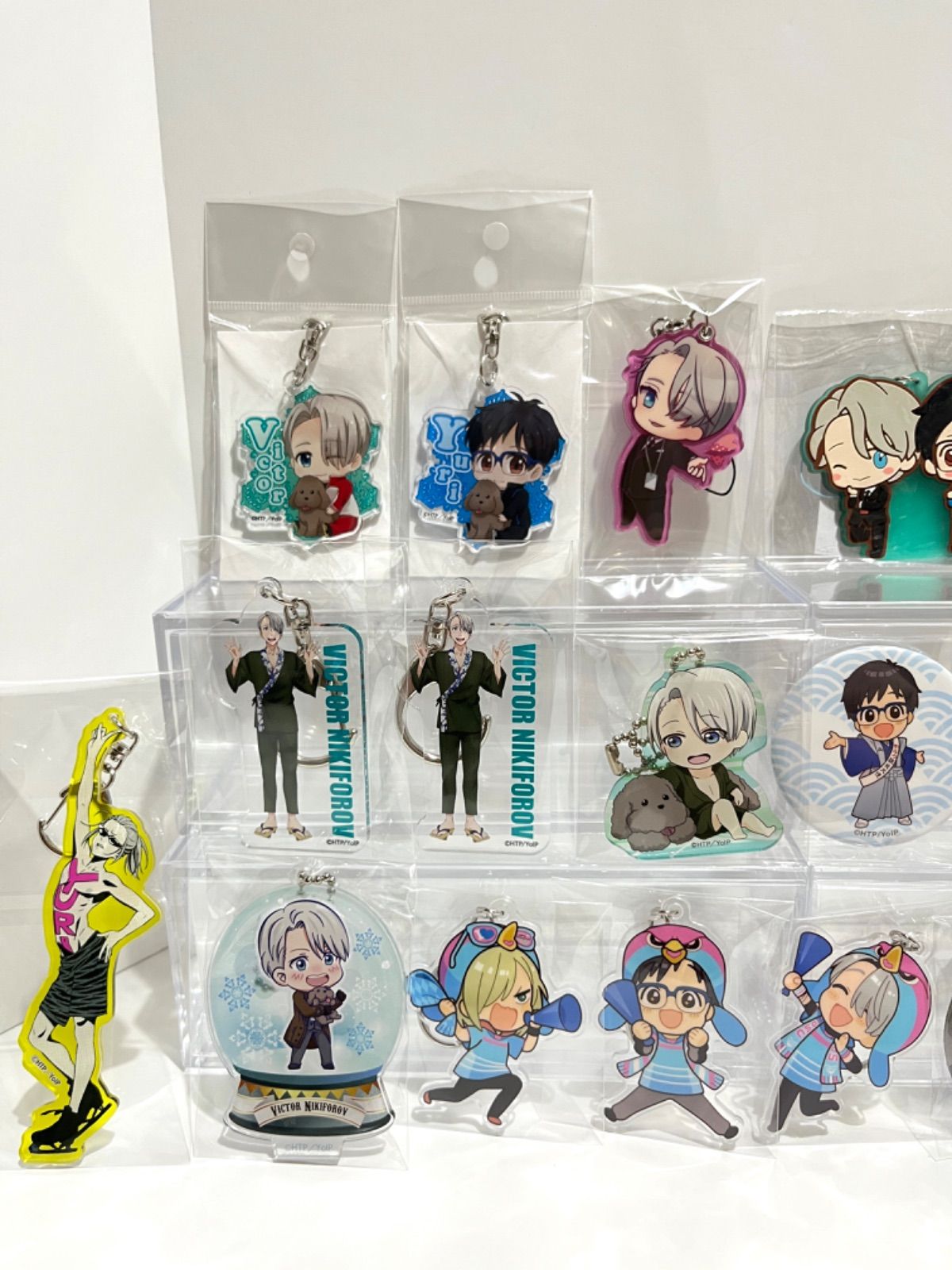 ユーリ‼︎!on ICE プライズ アクリルキーホルダー 缶バッジ 株式会社エクスレア в X: „【新商品情報】情報公開が早まりまし