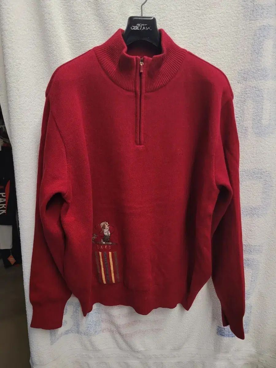 DAKS₍ダックス ゴルフ 防風 ニット ハーフジップ メンズ 100 かなり 出てきた