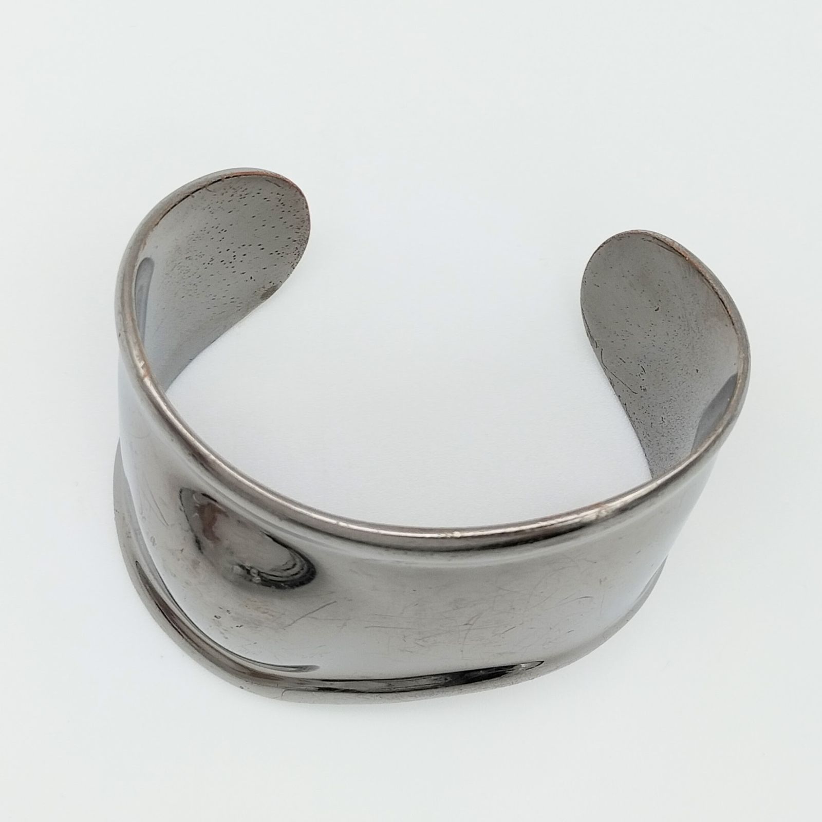 美品】Tiffany ティファニー ボーンカフ チタン 右手用 - メルカリ