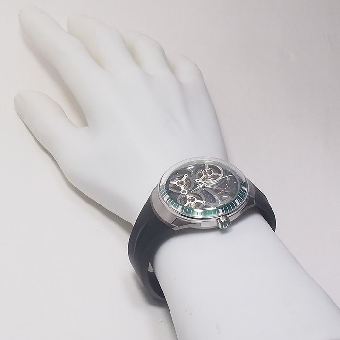 ブローバ BULOVA アキュトロン DNA 2ES8A001 スケルトン クオーツ 展示  