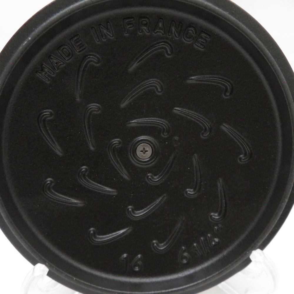 未使用 STAUB ストウブ ラ ココット de GOHAN 両手鍋 鋳物