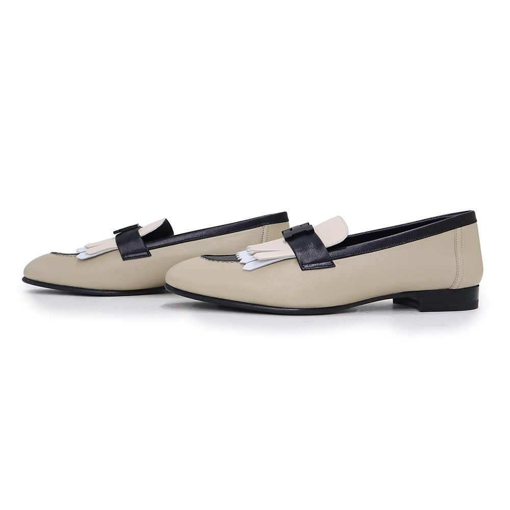 エルメス フリンジローファー ロワイヤル ベージュ/ブラック 36 エルメス ロイヤル フリンジ モカシン ローファー ベージュ/ブラック