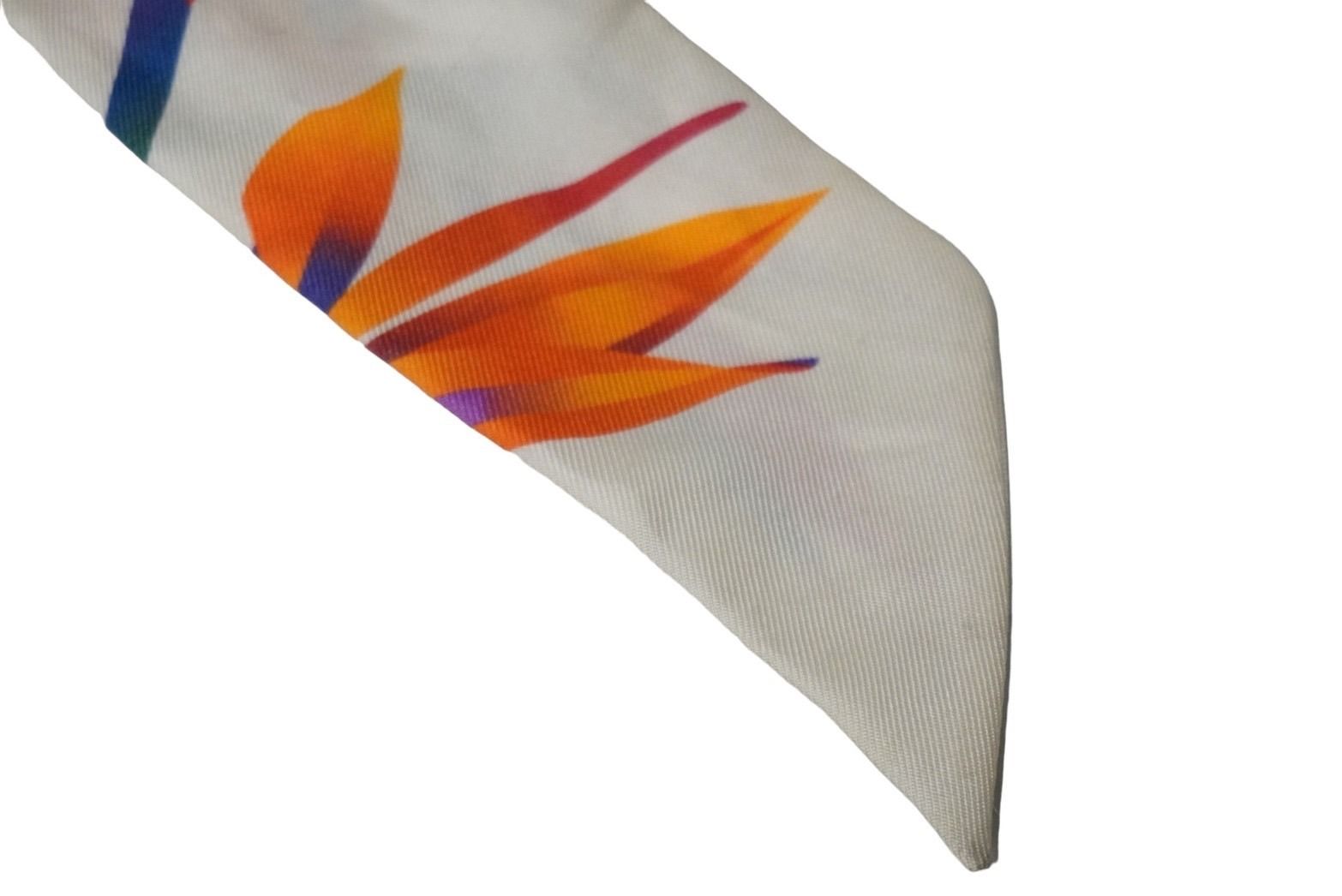 FENDI フェンディ スカーフ ストール ツイリー 花柄 ビジュー シルク ホワイト オレンジ 良品  53074