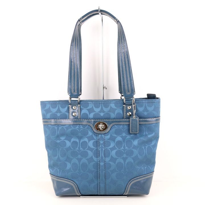 ✨ 美品COACHトートバッグ ハンドバッグ シグネチャー 肩掛け A4可 コーチ トートバッグ シグネチャー キャンバス/レザー F13973