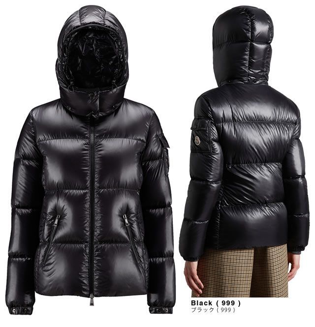 MONCLER ブラックダウンジャケット ショート丈　フード付き モンクレール MONCLER ダウン ダウンジャケット レディース