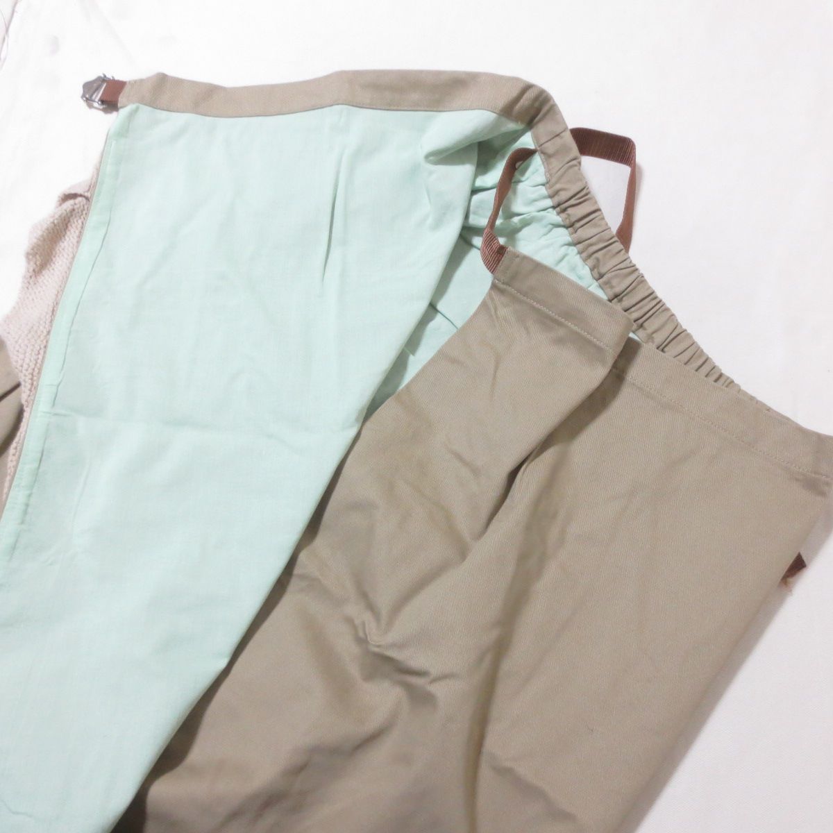 s777 sacai サカイ ベージュ 巻きスカート フリル 38 - メルカリ 