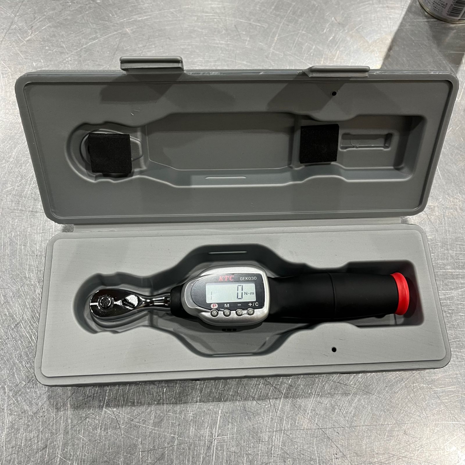 9.5sq.デジラチェ 小トルク・コンパクトヘッドタイプ | KTCツール