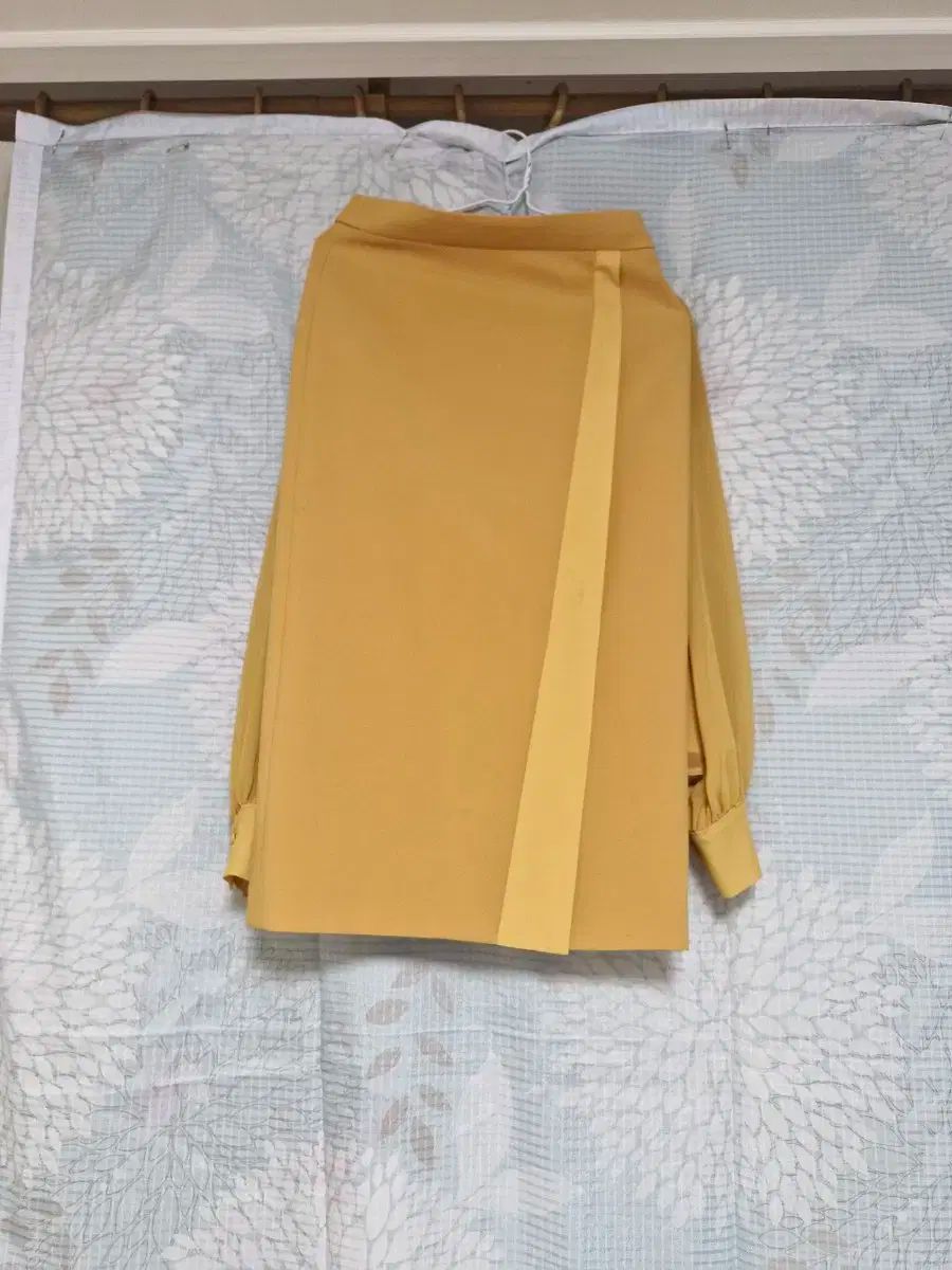  MOJO.S.PHINE モジョエスピン 上下セット その他 ビジネススーツ