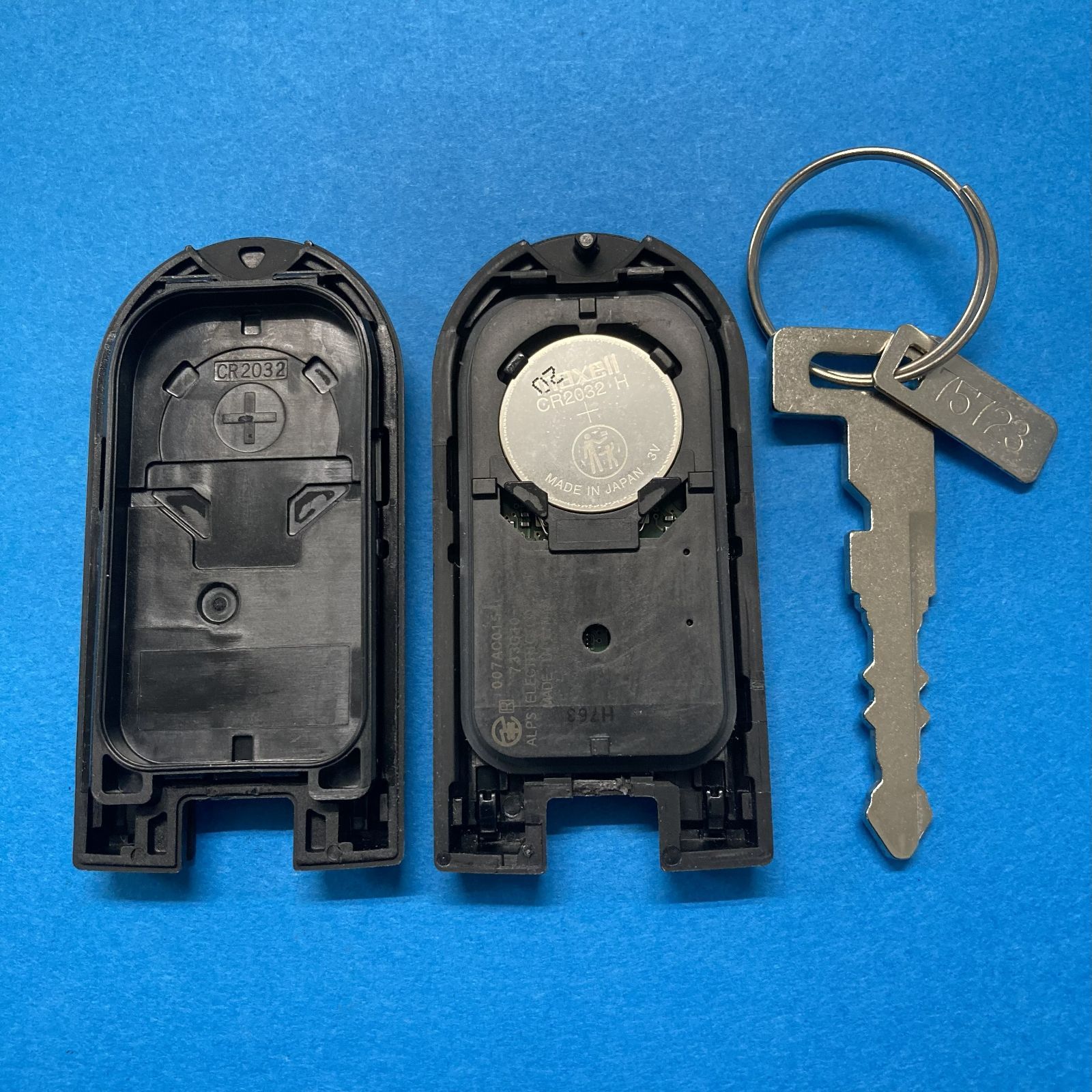 ん ☆トヨタ純正 スマートキー☆ ROOMY ルーミー (4BA-M900A) 4ボタン