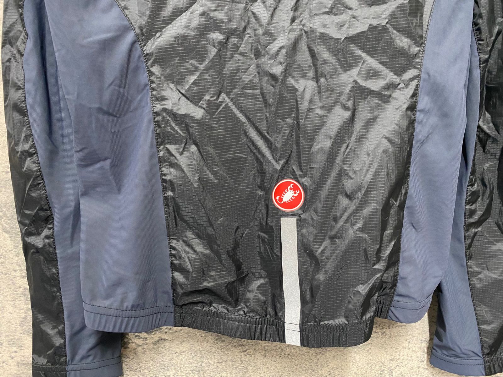 SHIMANO サイクルジャケット ブラック Lサイズ 裏起毛 美品 SHIMANO サイクルジャケット ブラック Lサイズ 裏起毛 美品 高級