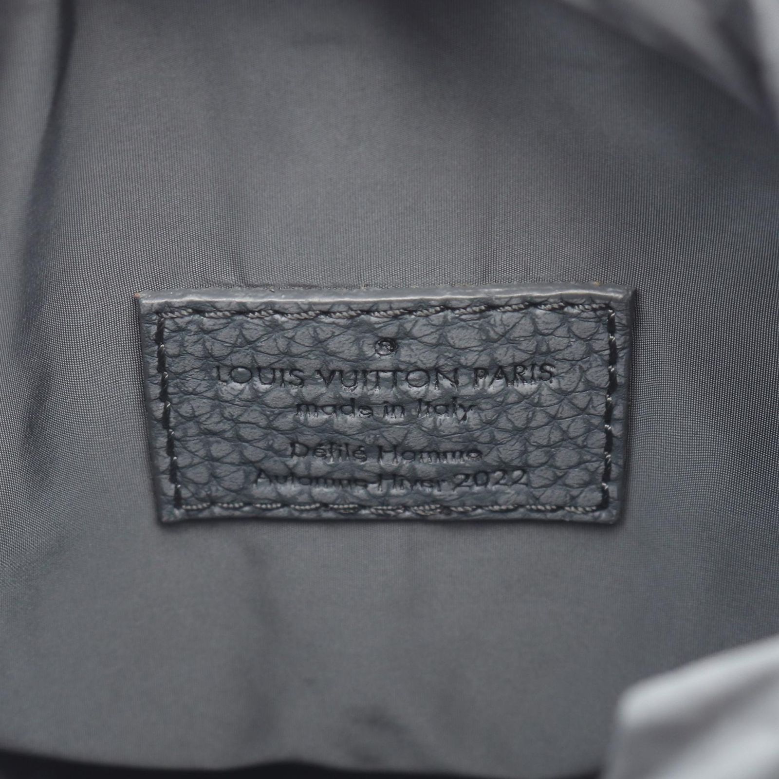 VUITTON ルイ