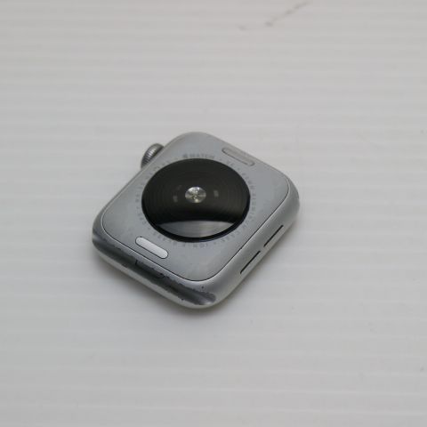Apple Watch SE 第2世代 40mm GPS シルバー スマホ 土日祝発送 即日発送 01000
