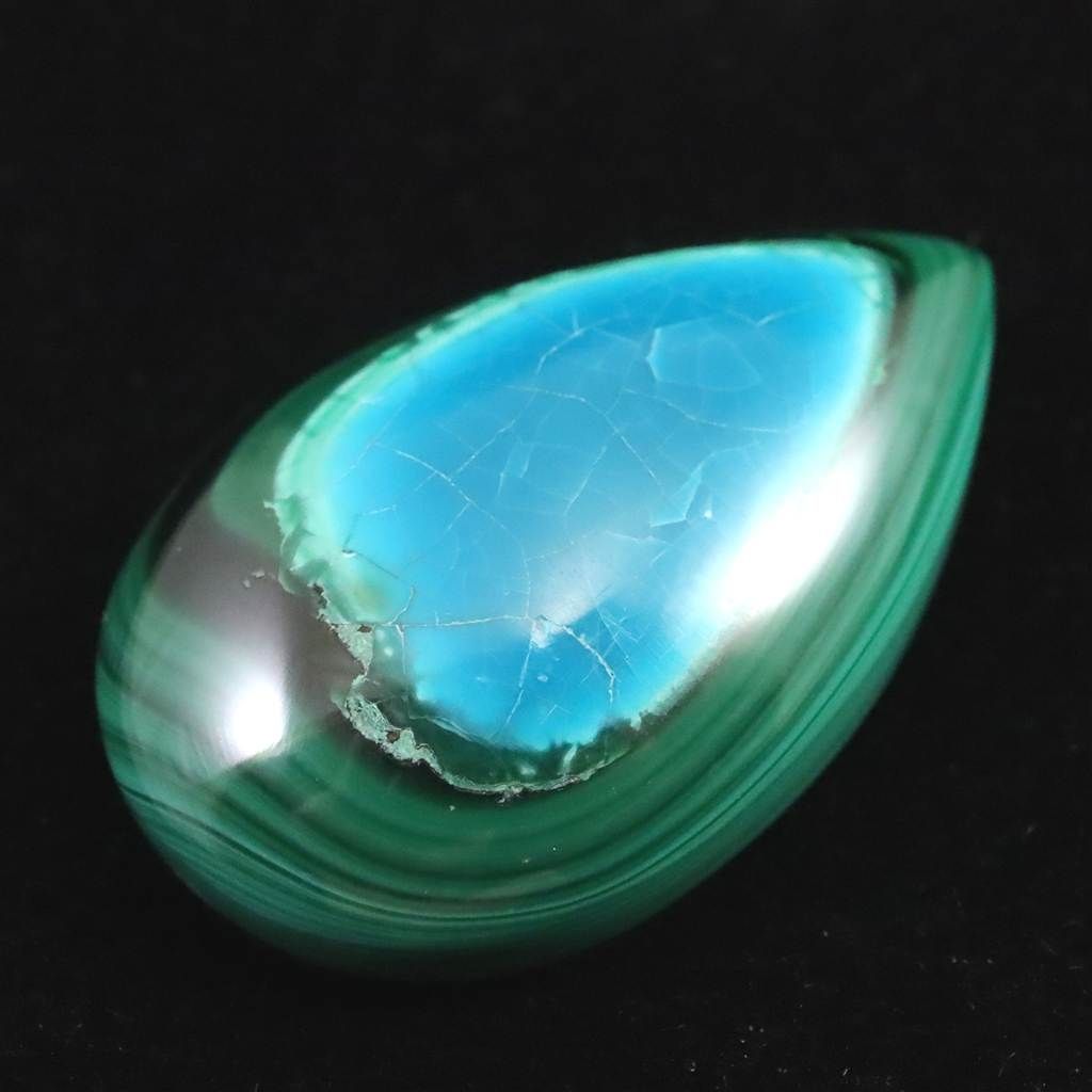 クリソコラインマラカイト 32mmペアシェイプ