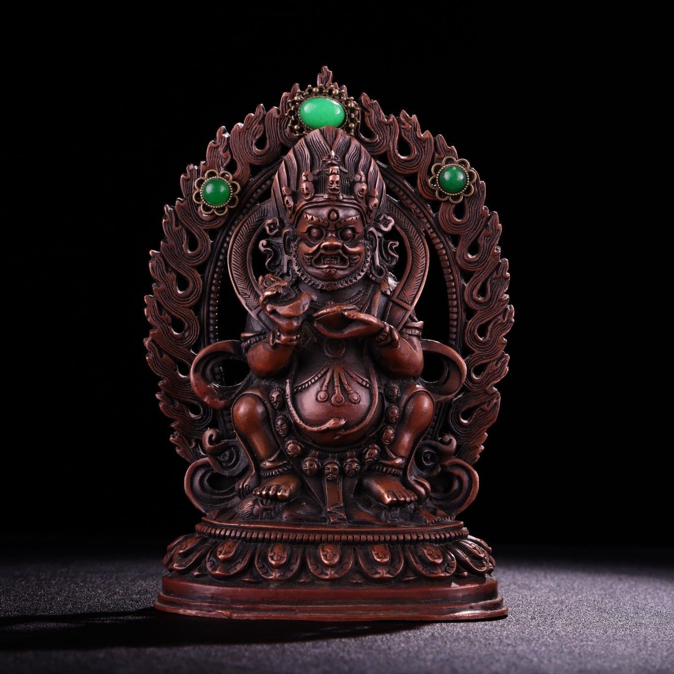 旧家蔵出し 紫銅製 寶石嵌 大黑天 護法像 仏像 密教上品 置物 文房賞物 供養品 古美術品 収集家