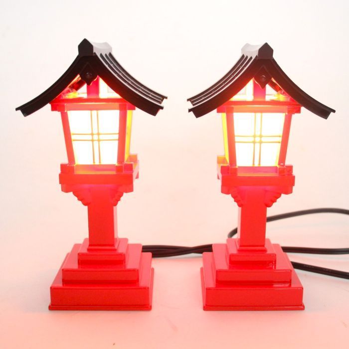 春日灯籠 朱塗り