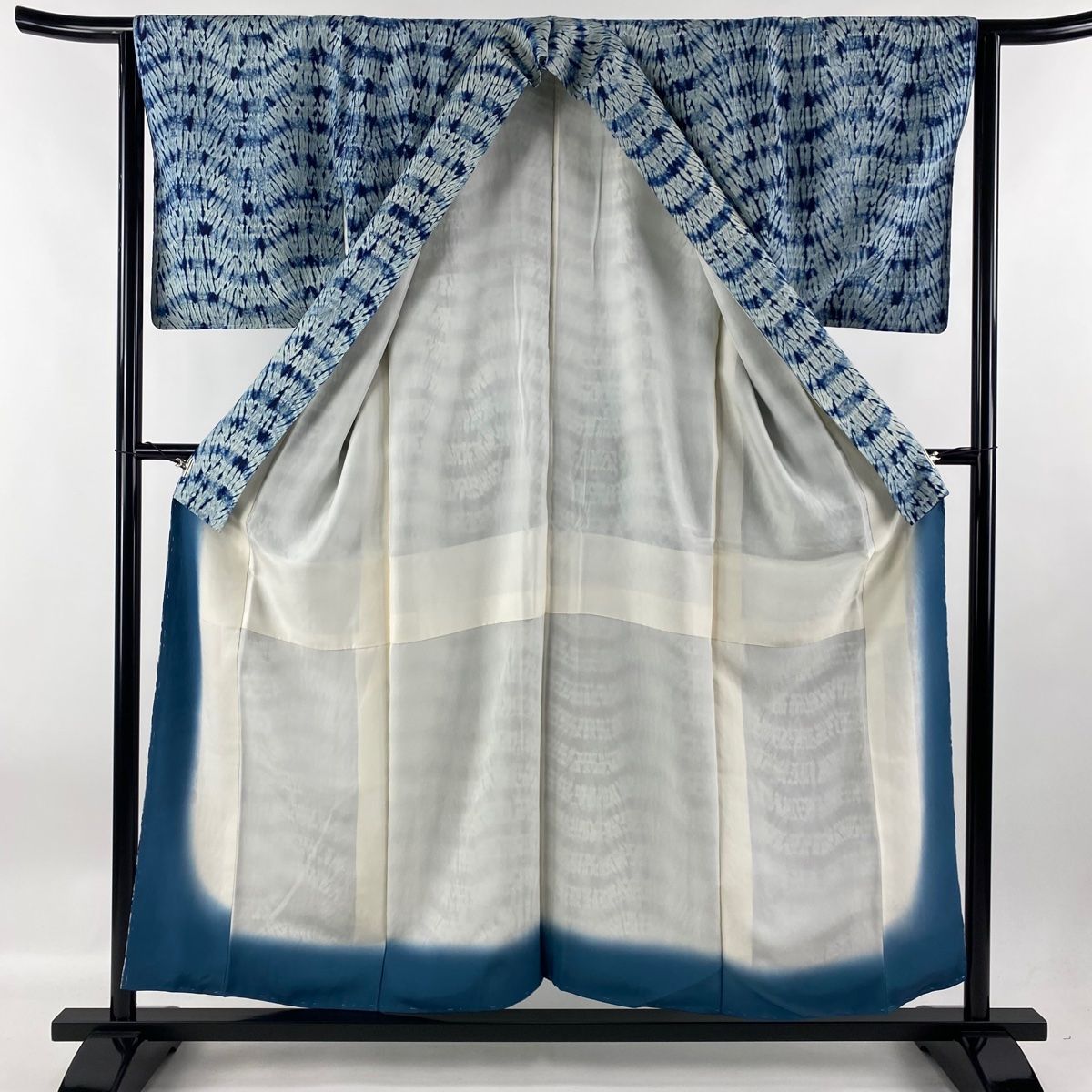 小紋 身丈156cm 裄丈64cm M 袷 縫い締め絞り 藍色 正絹 美品 名品