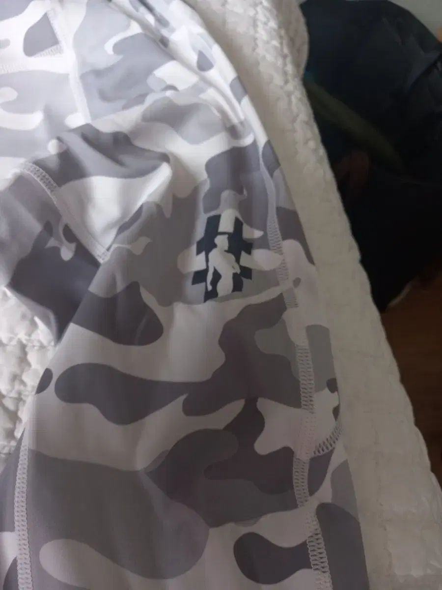 販売