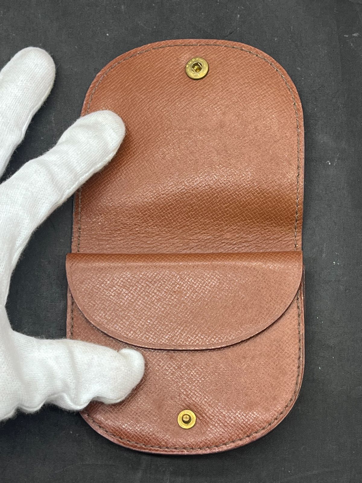 小銭入れ モノグラム