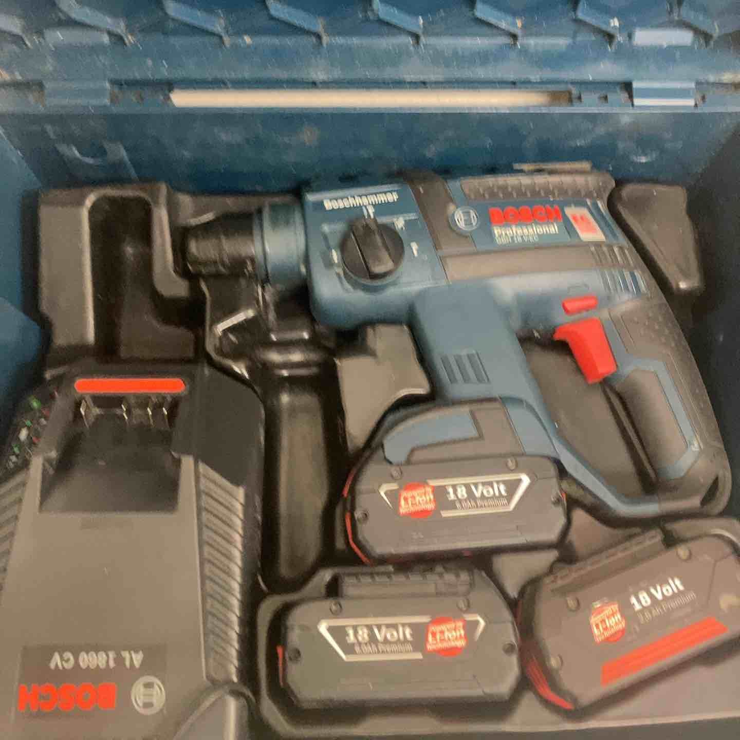 BOSCH ボッシュ 18Vバッテリーハンマードリル特別セット バッテリー3個付き GBH18V-ECJ2 町田店