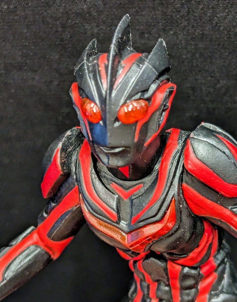 バンダイ アルティメットルミナスプレミアム ウルトラマン