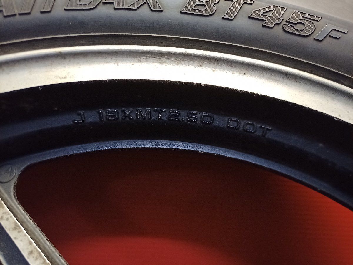 MT2.50×18 タイヤ