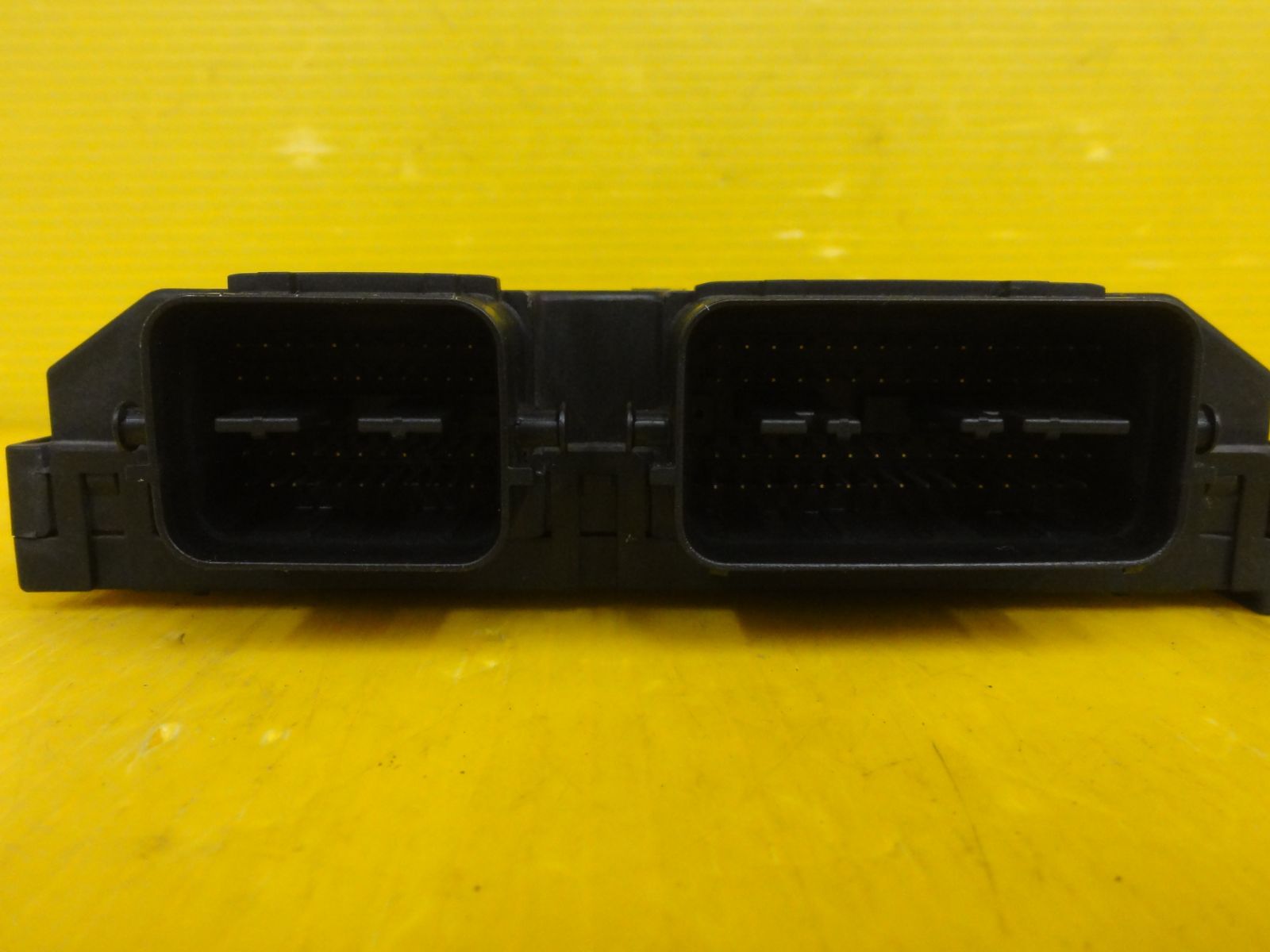 H17年　ワゴンR　MH21Sエンジンコンピューター　33920-58JJ　スロットルボディ　ISCVバルブ　　82 ワゴンＲ CBA-MH21S エンジンコンピューター&frasl;ECU K6Aターボ Z7T 33920