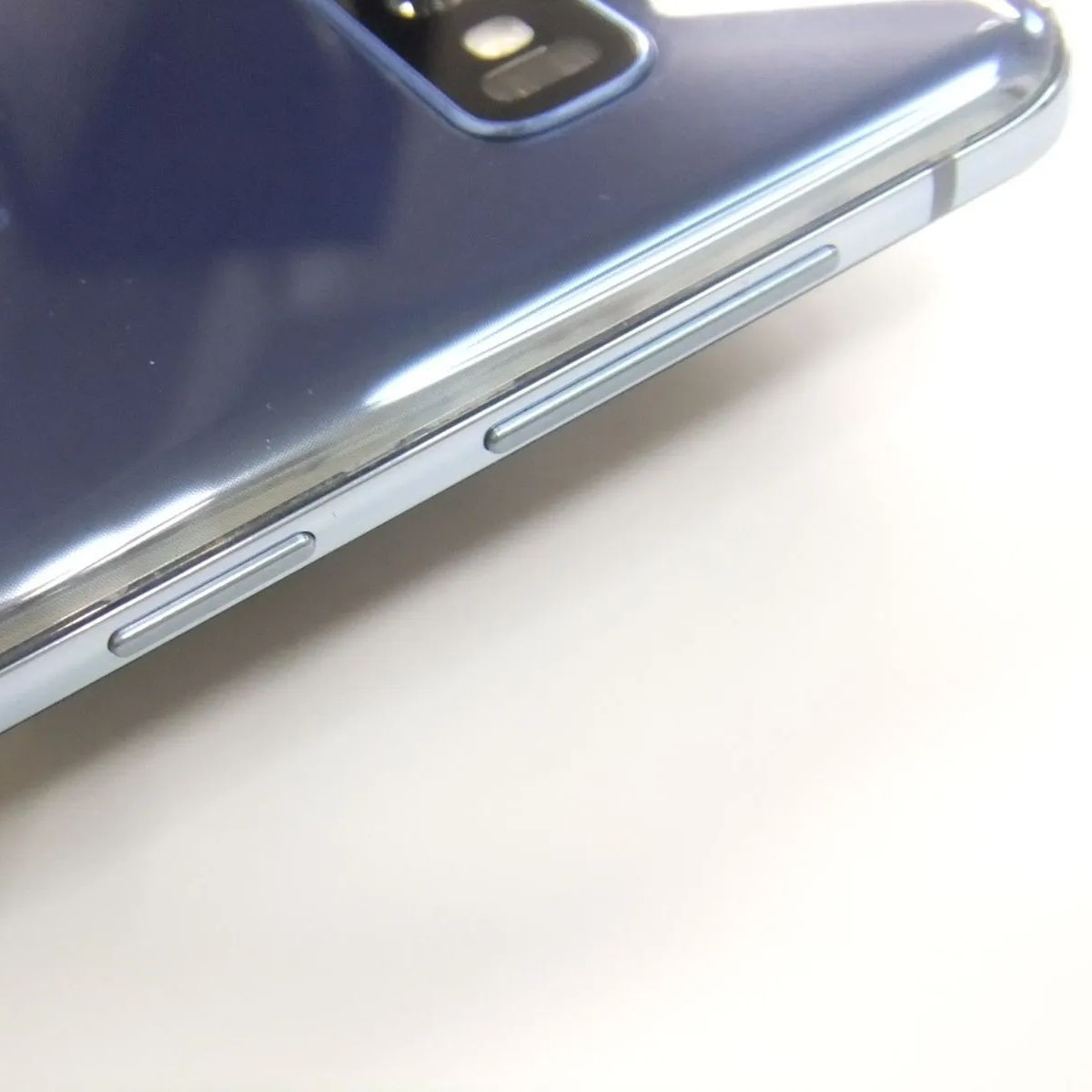 セール国産新品 ドコモ 版 Galaxy S10 ブルー <SIMロック解除済> スマートフォン本体