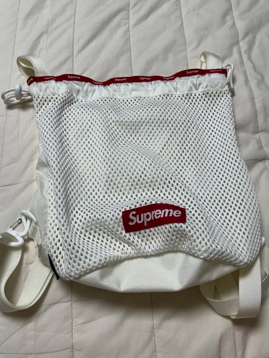 supreme メッシュリュック Supreme メッシュ ブラックリュック Supreme