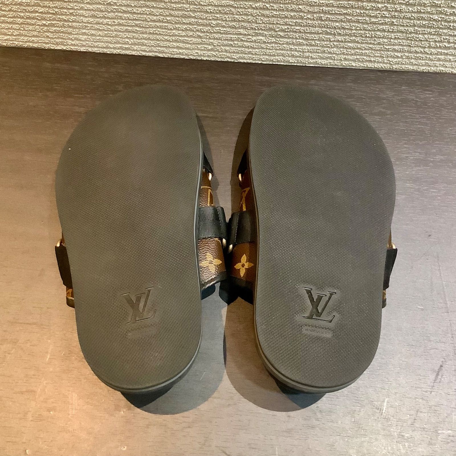 ルイヴィトン LOUISVUITTON モノグラム ロゴ ホノルルライン