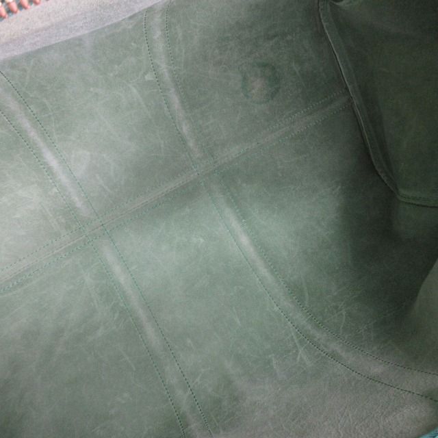 VUITTON