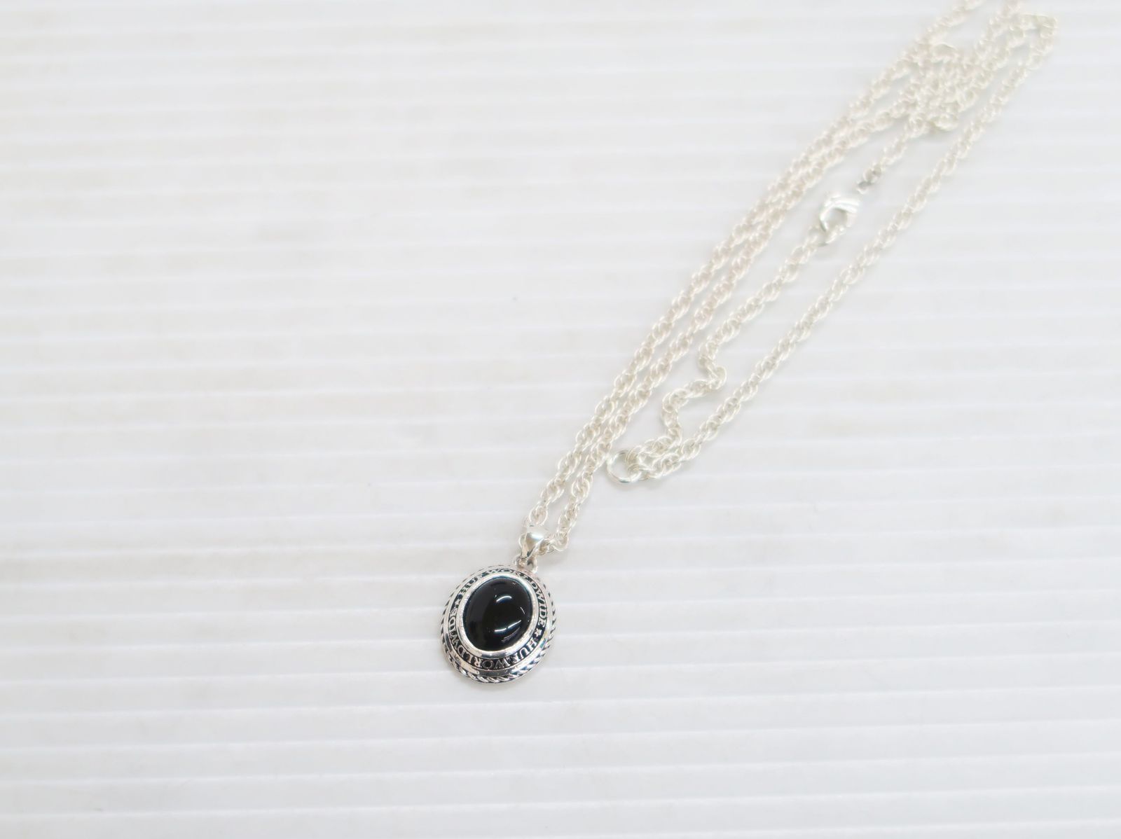 HUF ハフ OVAL STONE NECKLACE オーバル ストーン ネックレス