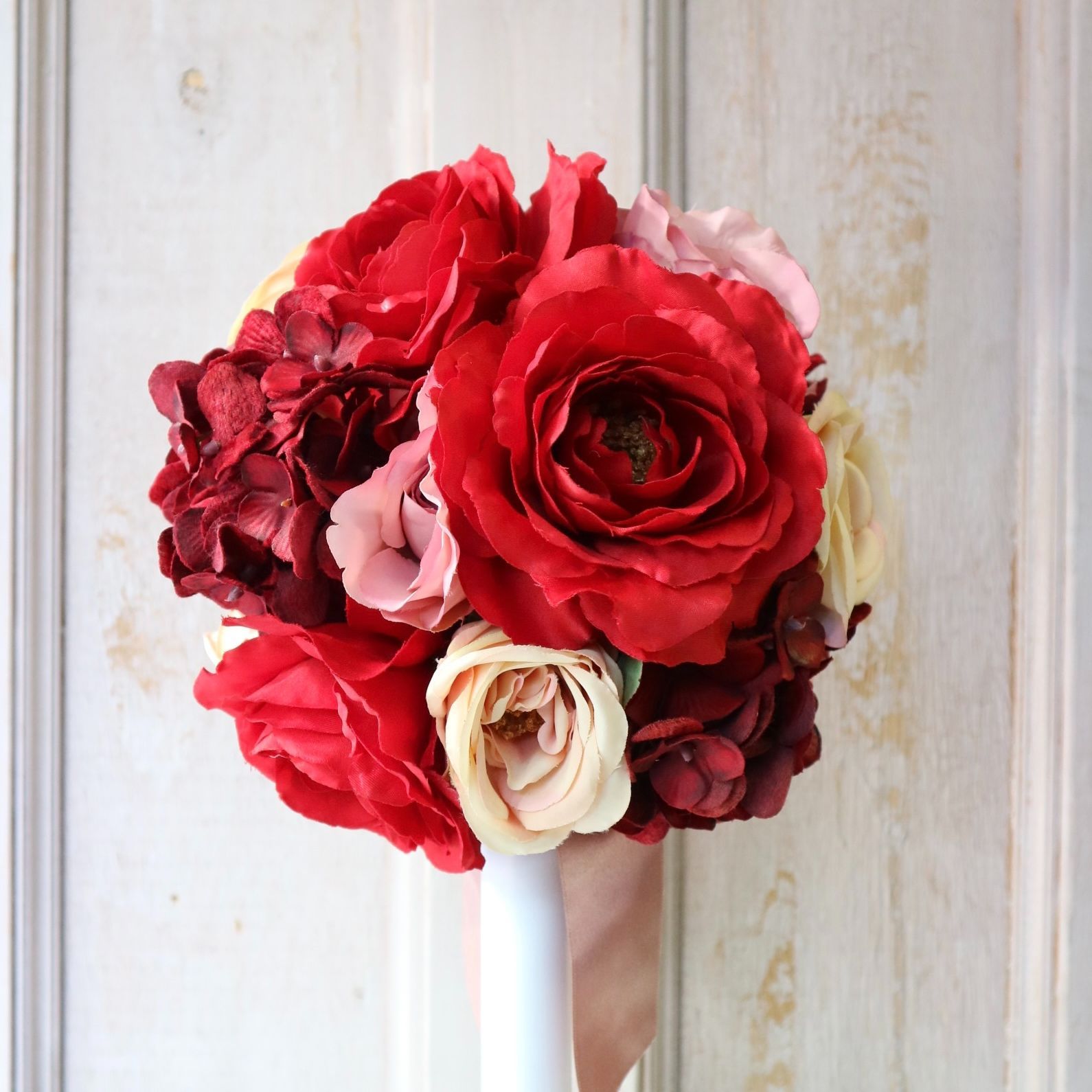 SALE】大人レッドのラウンドブーケ ブートニア付き 結婚式 フォト