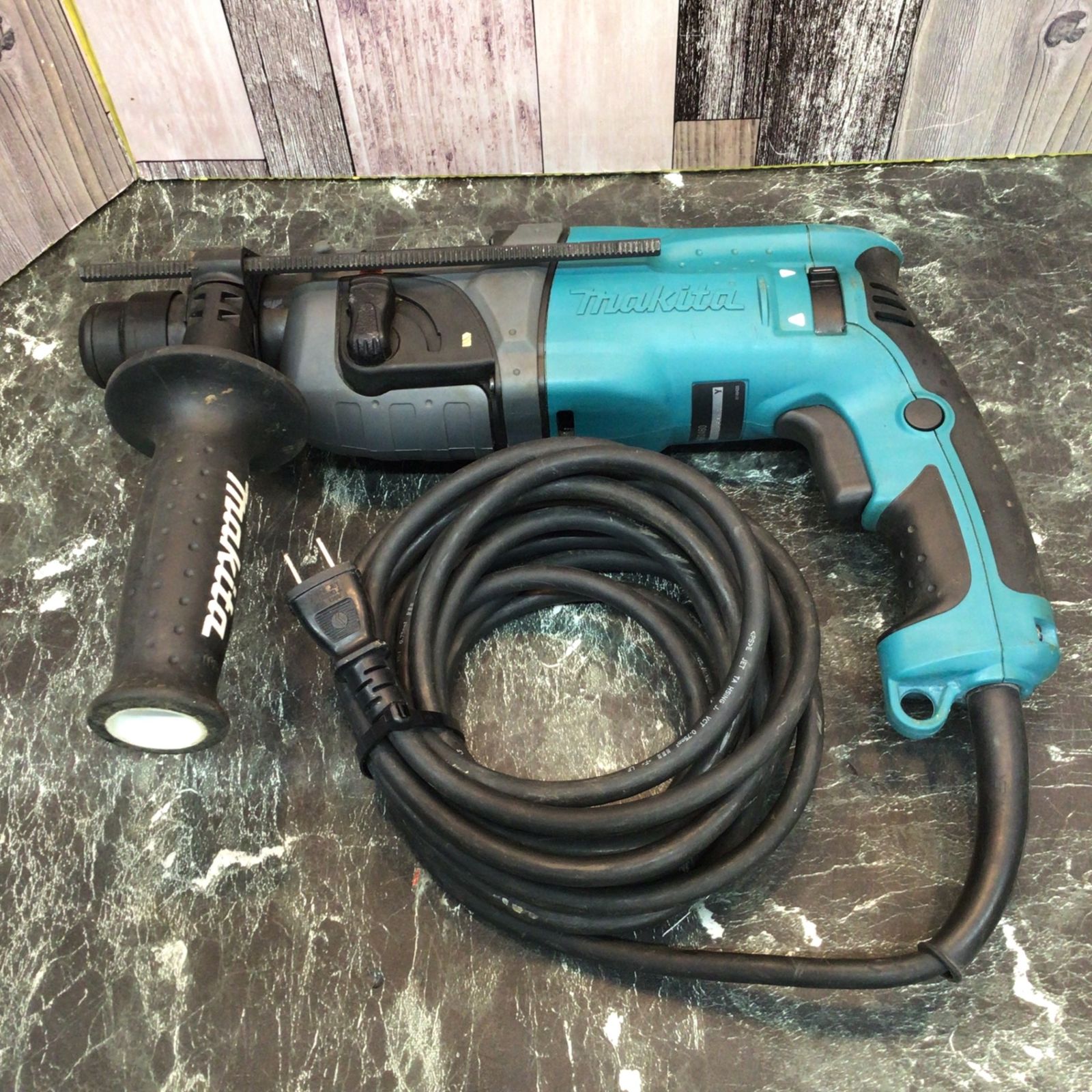 【中古】マキタ Makita HR2460 24mmハンマドリル【ハンズクラフト佐賀】 ☆マキタ(makita) ハンマドリル HR2460【八潮店】 【公式通販】