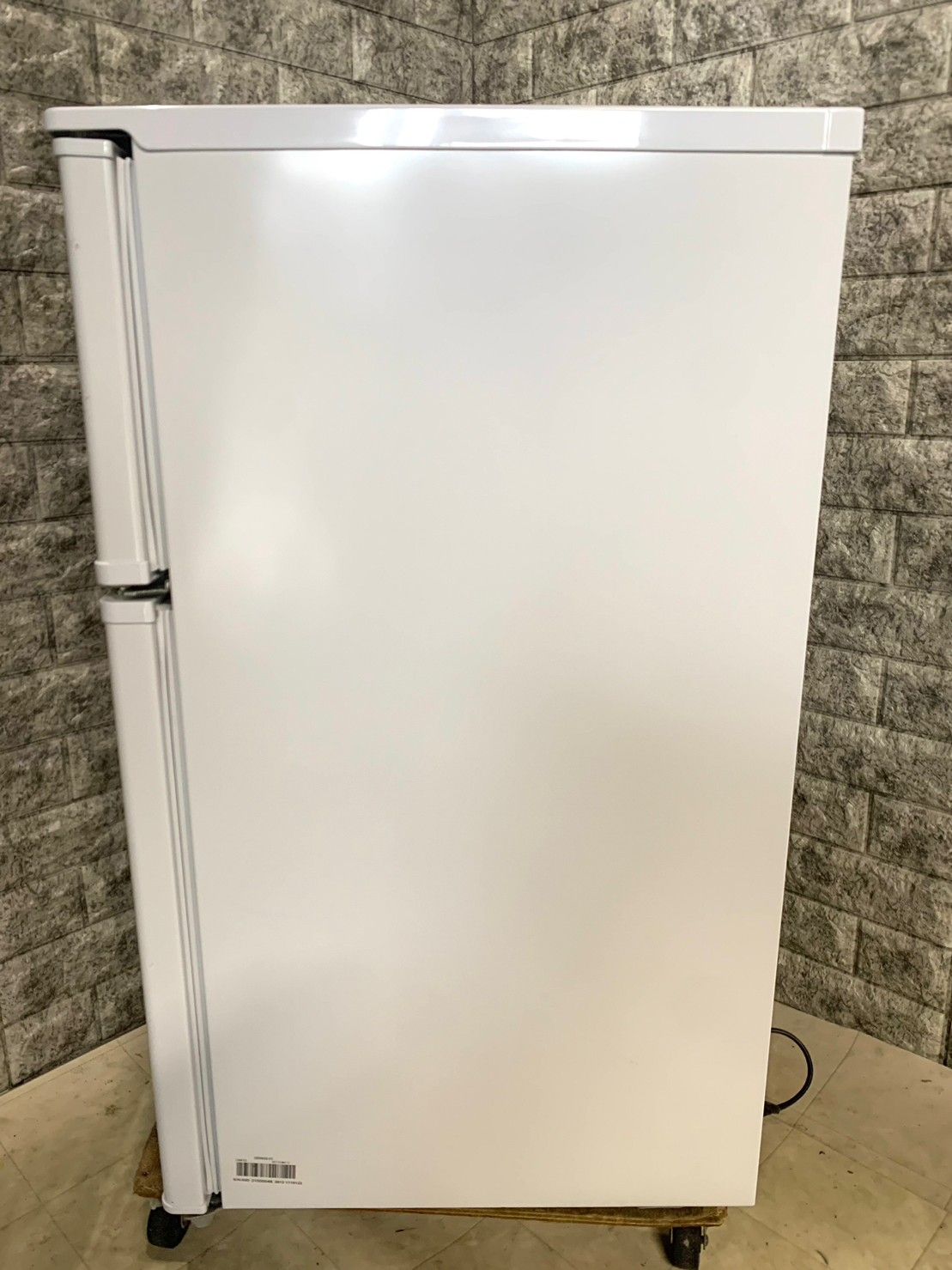 全国送料無料☆3か月保証付き☆冷凍冷蔵庫☆2022年☆comfee☆RCT90WH/E