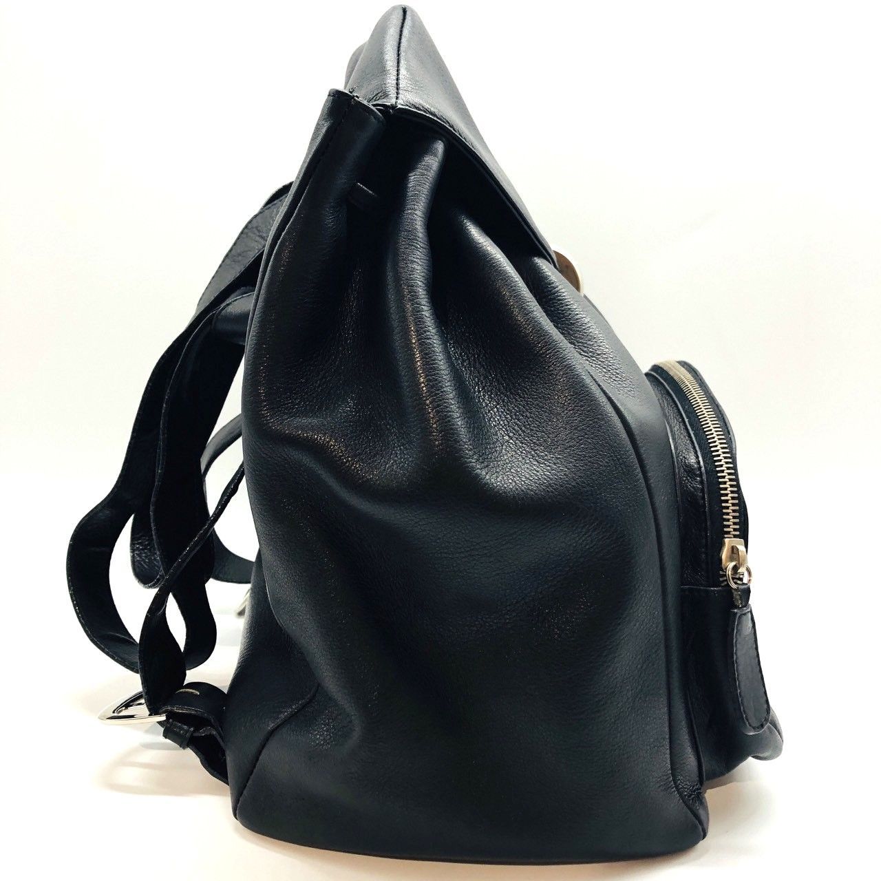 フェラガモ リュック ガンチーニ 巾着 バックパック レザー 黒 216699