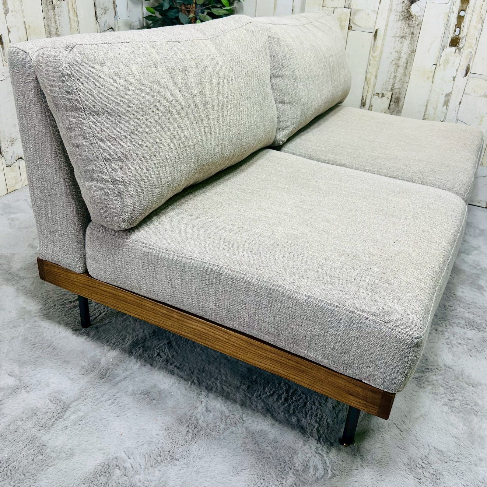 STANDARD FURNITURE