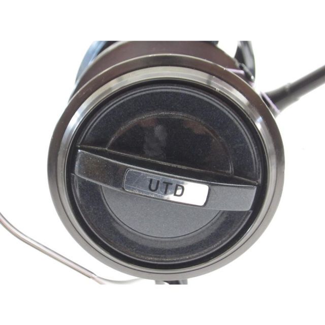 スピニングリール