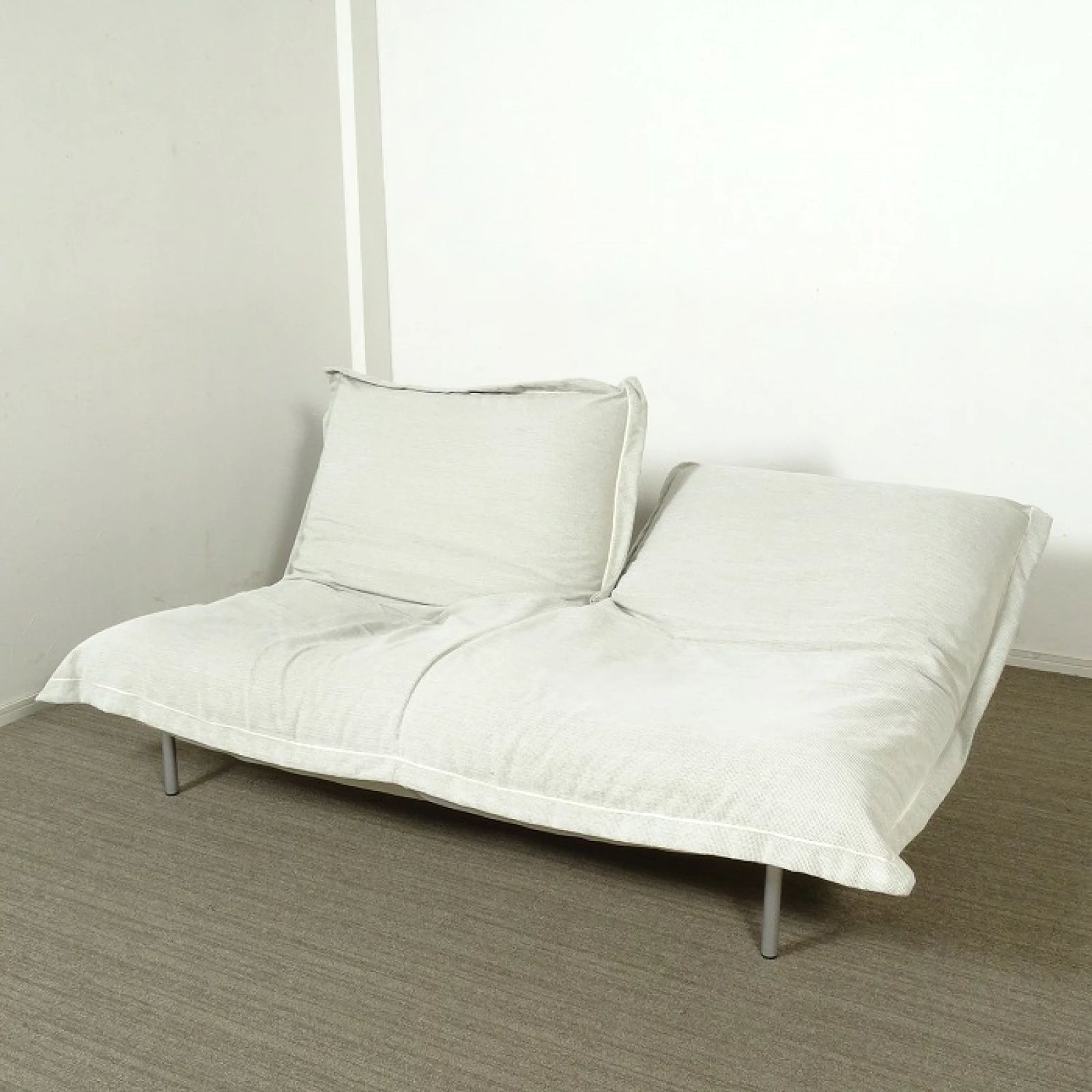 スチールレッグ 37万