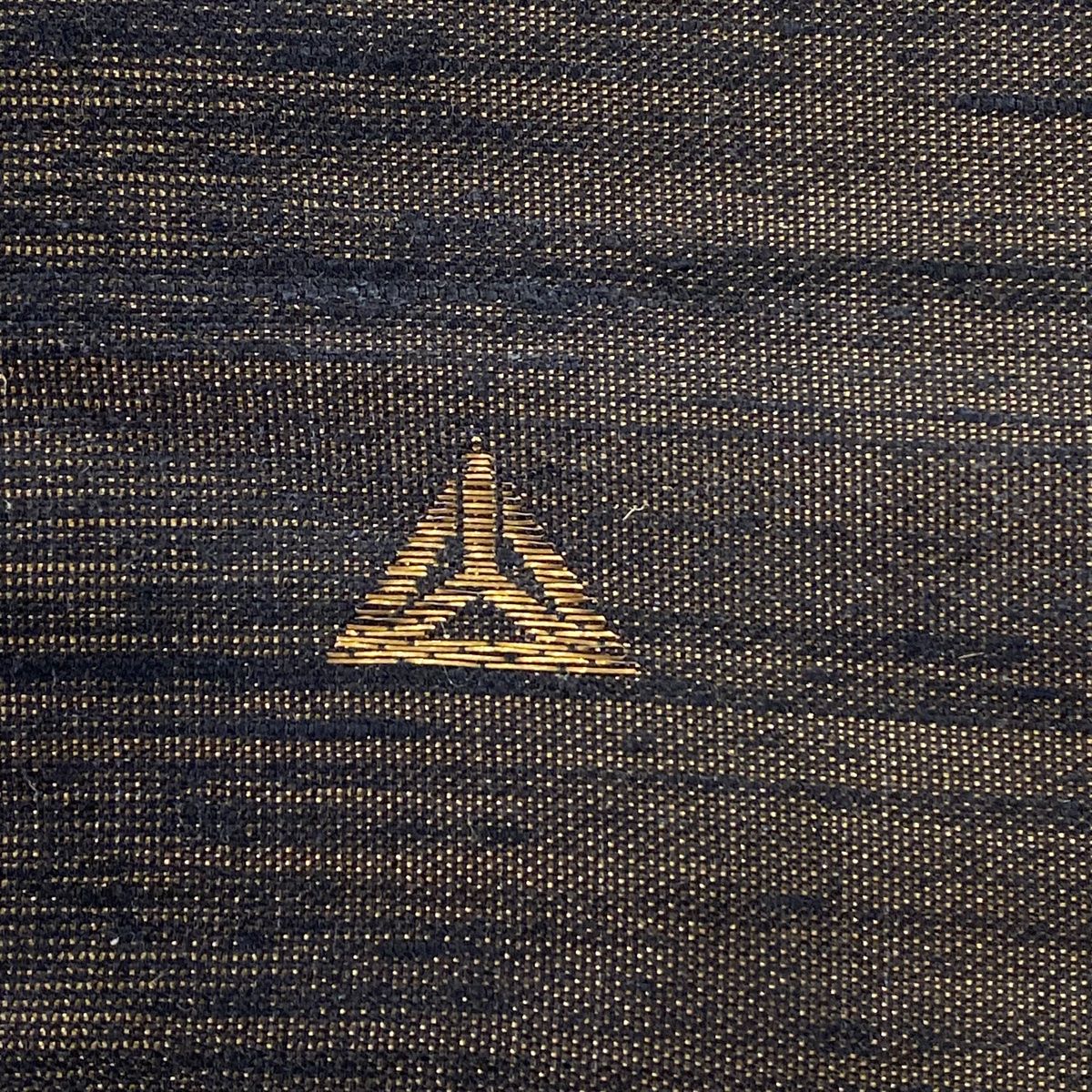 袋帯 秀品 落款 本草木染 幾何学模様 箔 焦茶色 六通 正絹 【中古