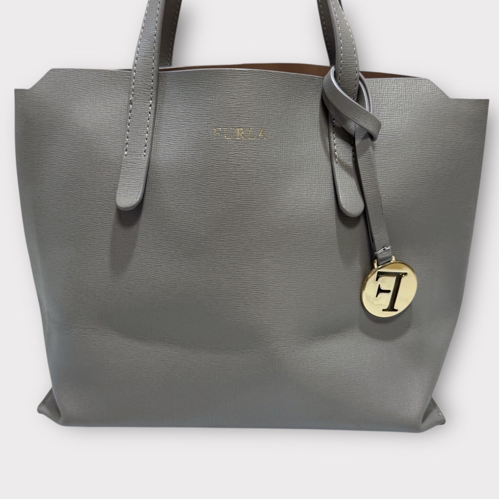 超美品！FURLA フルラ サリー レザー ハンドバッグ トートバッグ