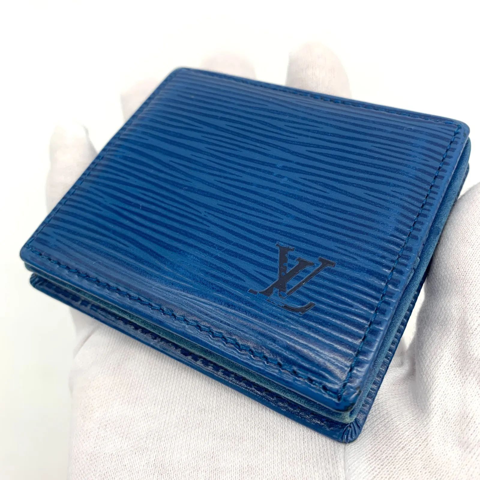 ▽Louis Vuitton ルイヴィトン ポルトモネ ボワット エピ M63695