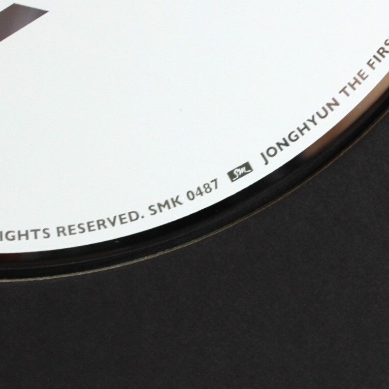 1585・Jonghyun ジョンヒョン Base: 1st Mini Album ジャケット白