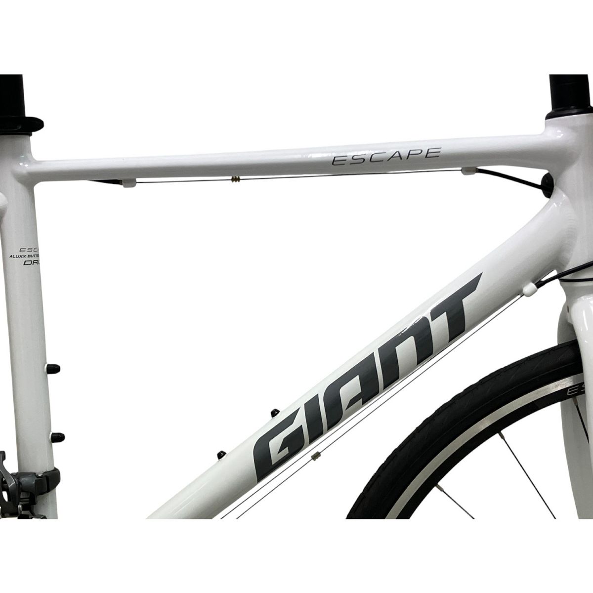 GIANT ESCAPE R DROP クロスバイク ホワイト 自転車