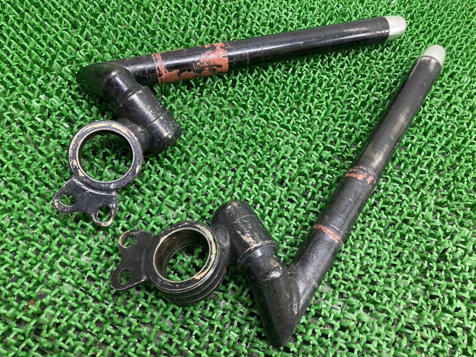 ハリケーン製GPZ400F セパレートハンドル 左右 社外 バイク 部品 ZX400A 32φ ハリセパ カスタム素材に 曲がり無し 品薄 Oi