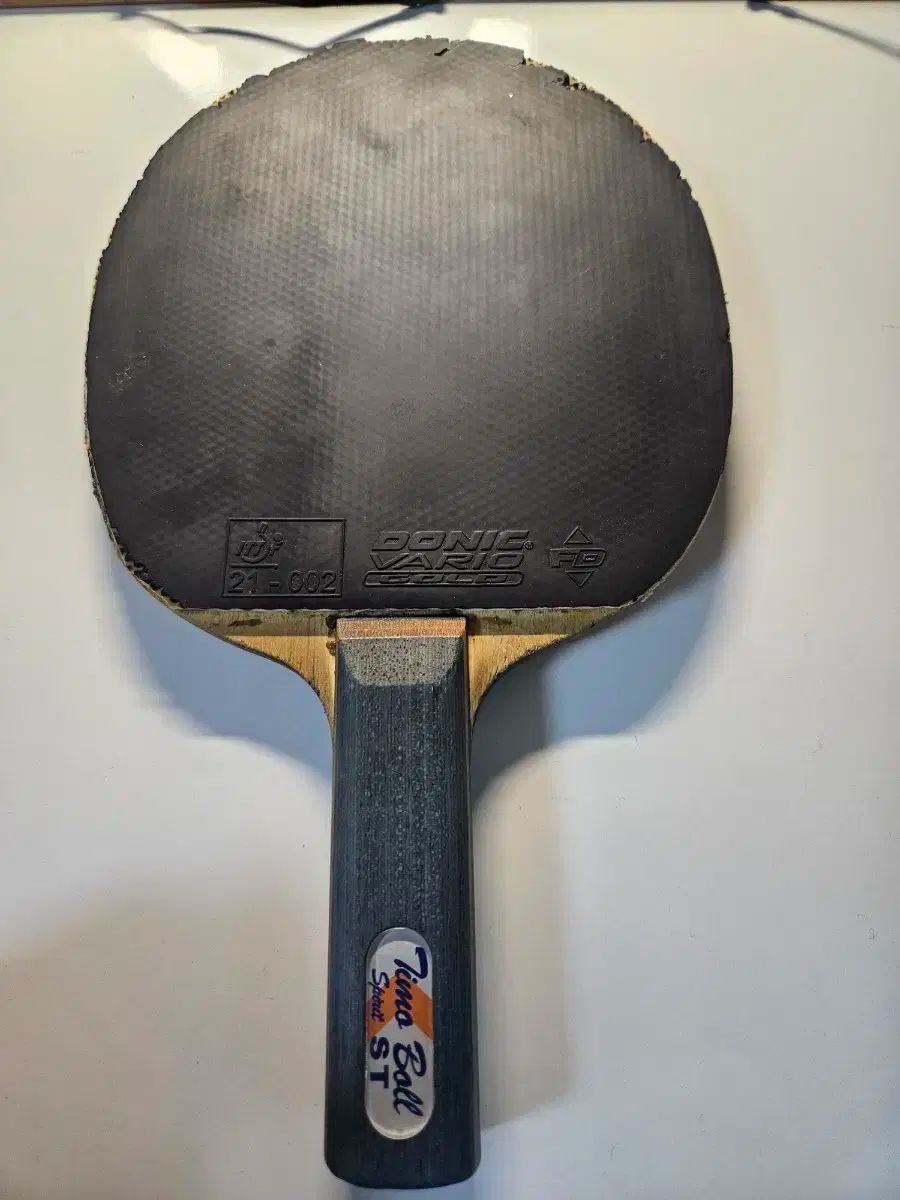 バタフライ 卓球ラケット 樊振東 CNF-FL シェイクハンド 37231